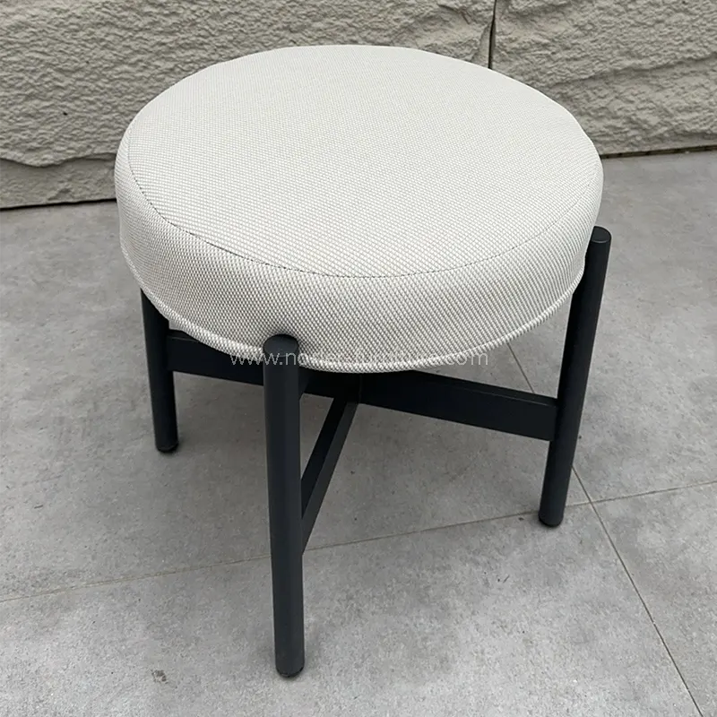 Отворени квадратни столни столни балкон